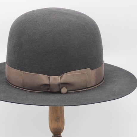 Antelope open crown