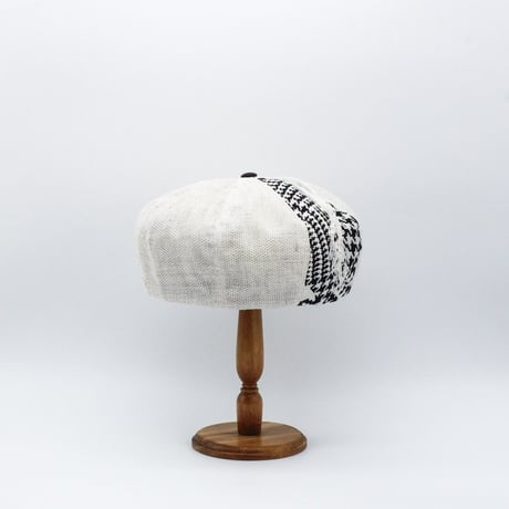 Mesh fringe beret