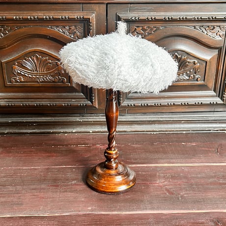 Sheer cut jacquard beret