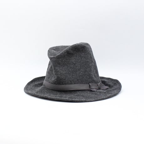 Asymmetry kersey hat