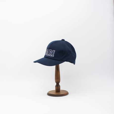 DARI Embroidery Chino cap