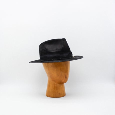 Distressed  beaver teardrop