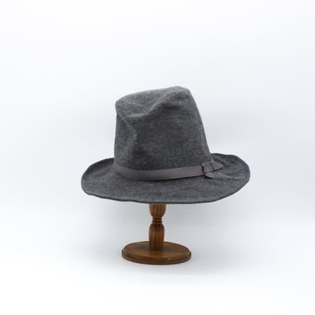 Asymmetry kersey hat