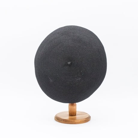 Paper braid point beret