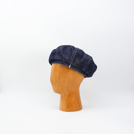 Apple beret