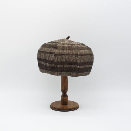 Check WC beret