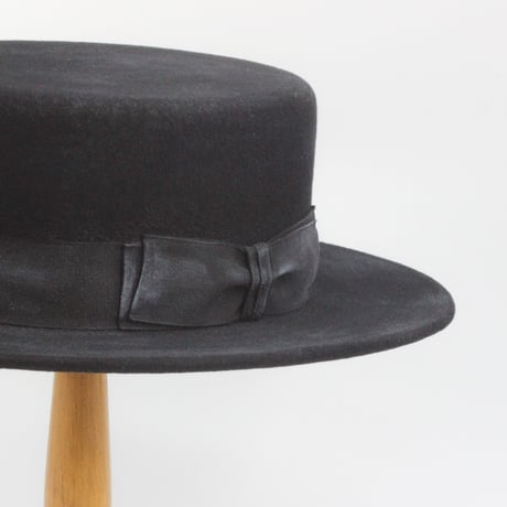 Classic wool boater