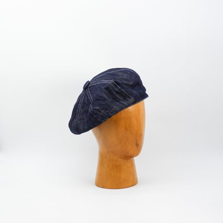 Apple beret