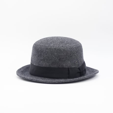 Melton bowler