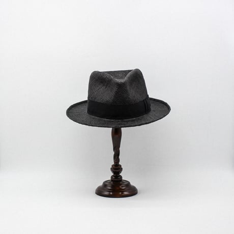 Bao triangle drop shark gill hat