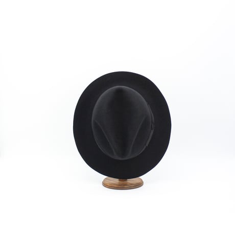 Hand shape Fedora
