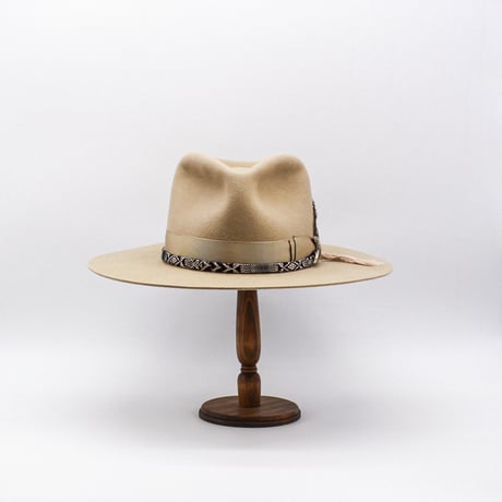American weight rabbit hat
