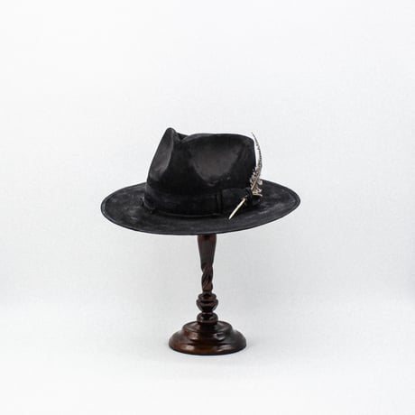 Distressed  beaver teardrop
