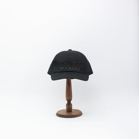 DARI Embroidery Chino cap