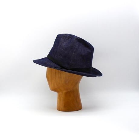 Light oz Asymmetry hat