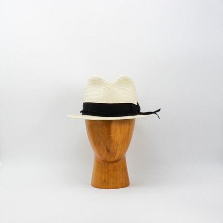 Short brim panama