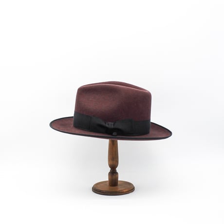 Poland block gentle hat