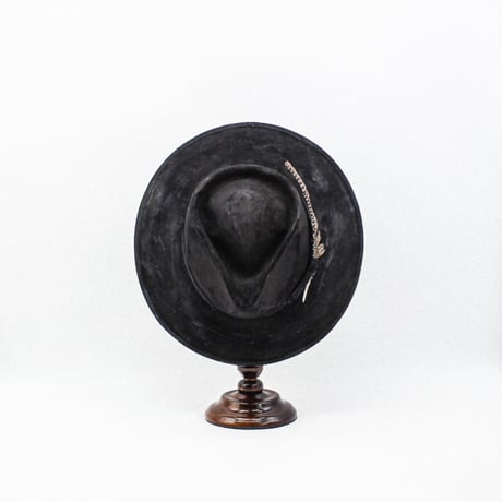 Distressed  beaver teardrop