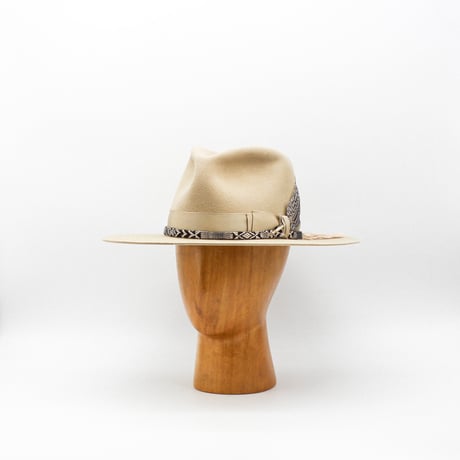 American weight rabbit hat