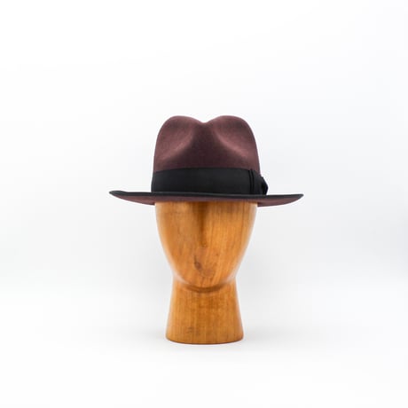 Poland block gentle hat