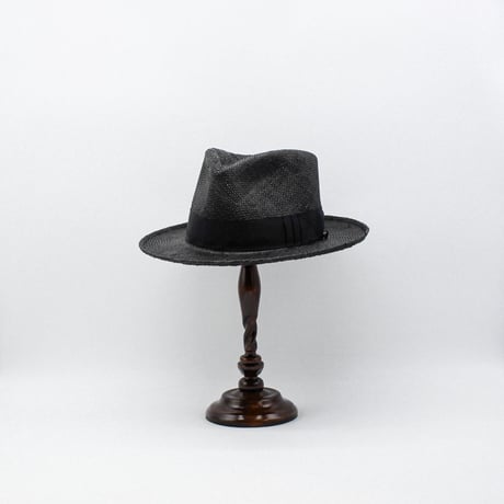 Bao triangle drop shark gill hat