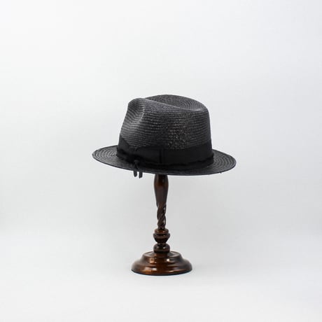Short brim panama