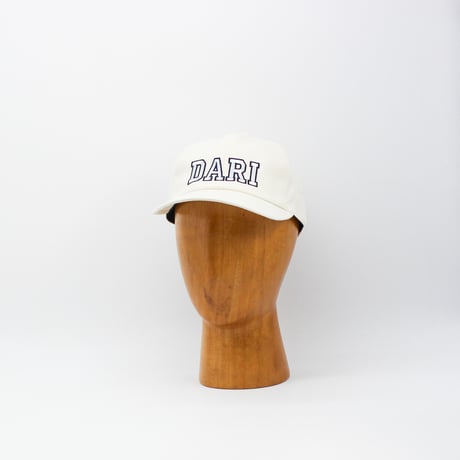 DARI Embroidery Chino cap