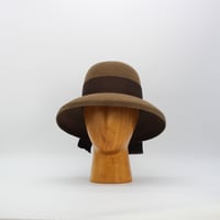 Felt Casablanca