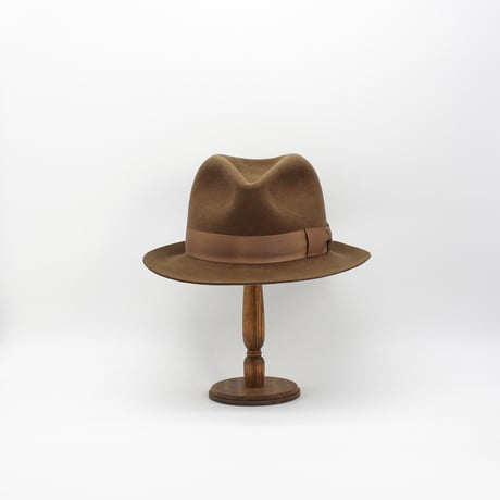 Hand shape Fedora