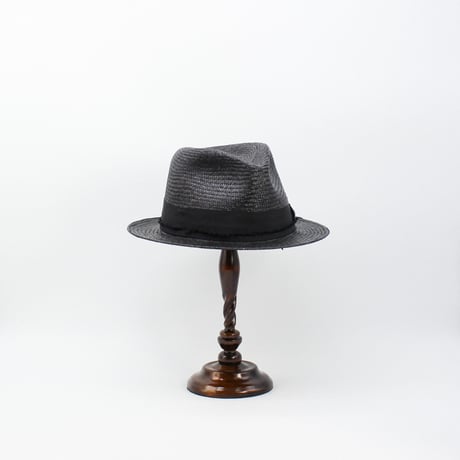 Short brim panama
