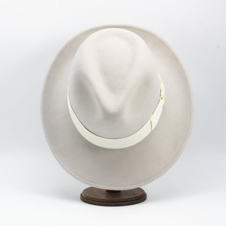 Oval High back