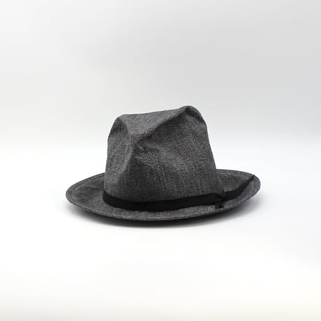 Light oz Asymmetry hat