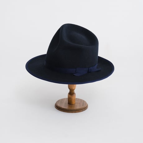 Long brim distortion