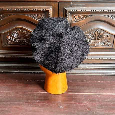 Sheer cut jacquard beret