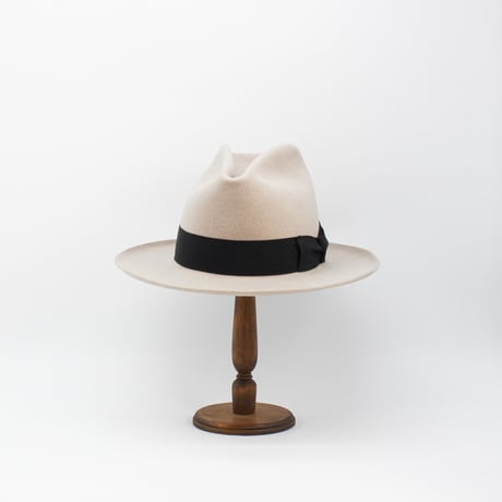 Cattleman hat75