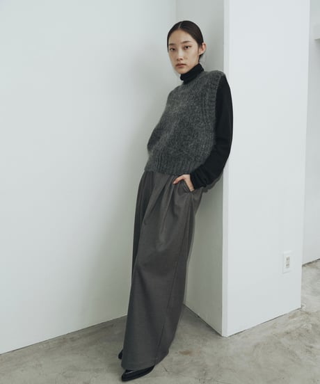 【FINE】mohair & wool crew neck vest/3color