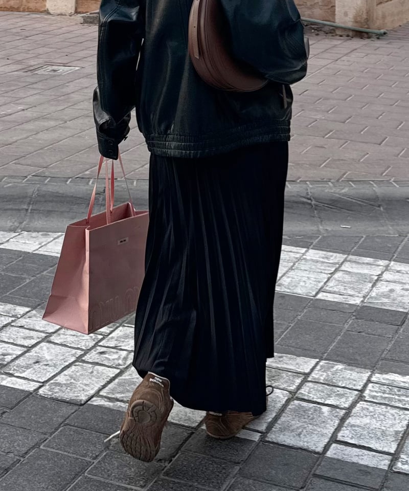 SALE新品FASHIRUファシル プリーツロングスカート ブラック pleated skirt | F A S H I R U