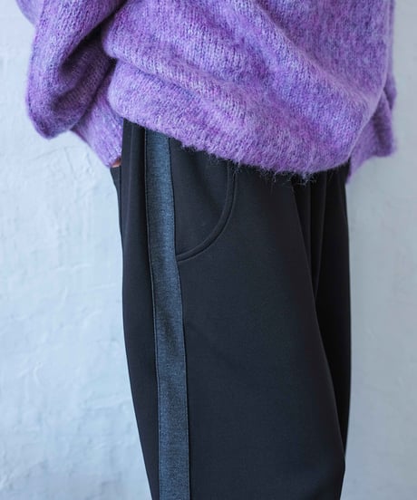 line curve sweat pants/2color