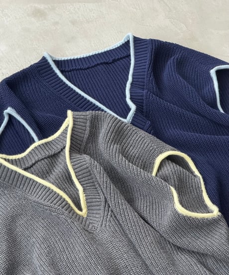 contrast v-neck knit vest / 2color