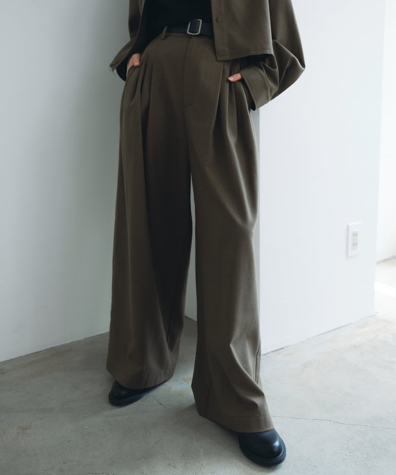 FINE】uneven tuck slacks（setup対応）/2size/2color 