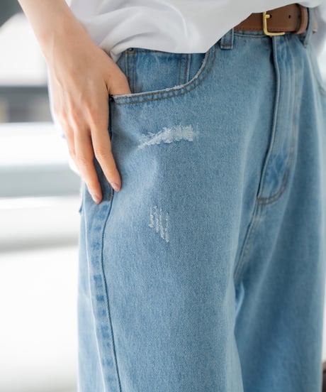damaged loose straight denim