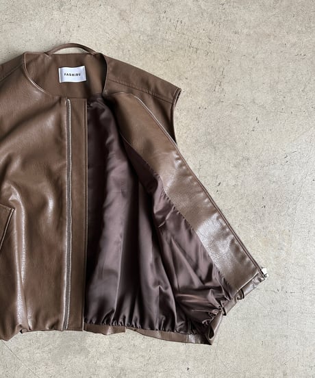 synthetic leather vest/2color