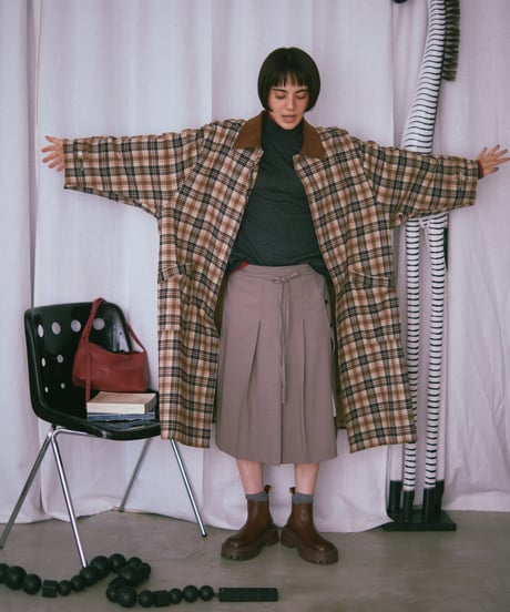 check soutien collar coat