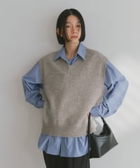 simple Vneck vest/3color
