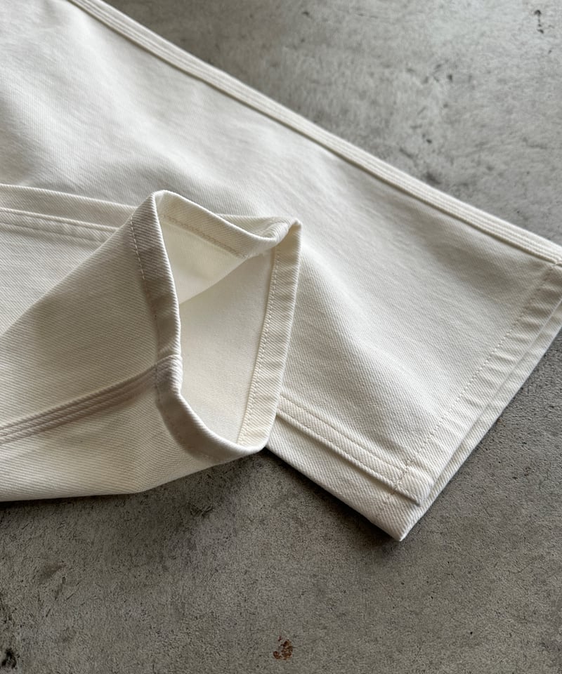 HAYATOページ FINE】straight white denim pants/3size | F A S