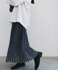 【FINE】metallic hem pleats knit SK/2color