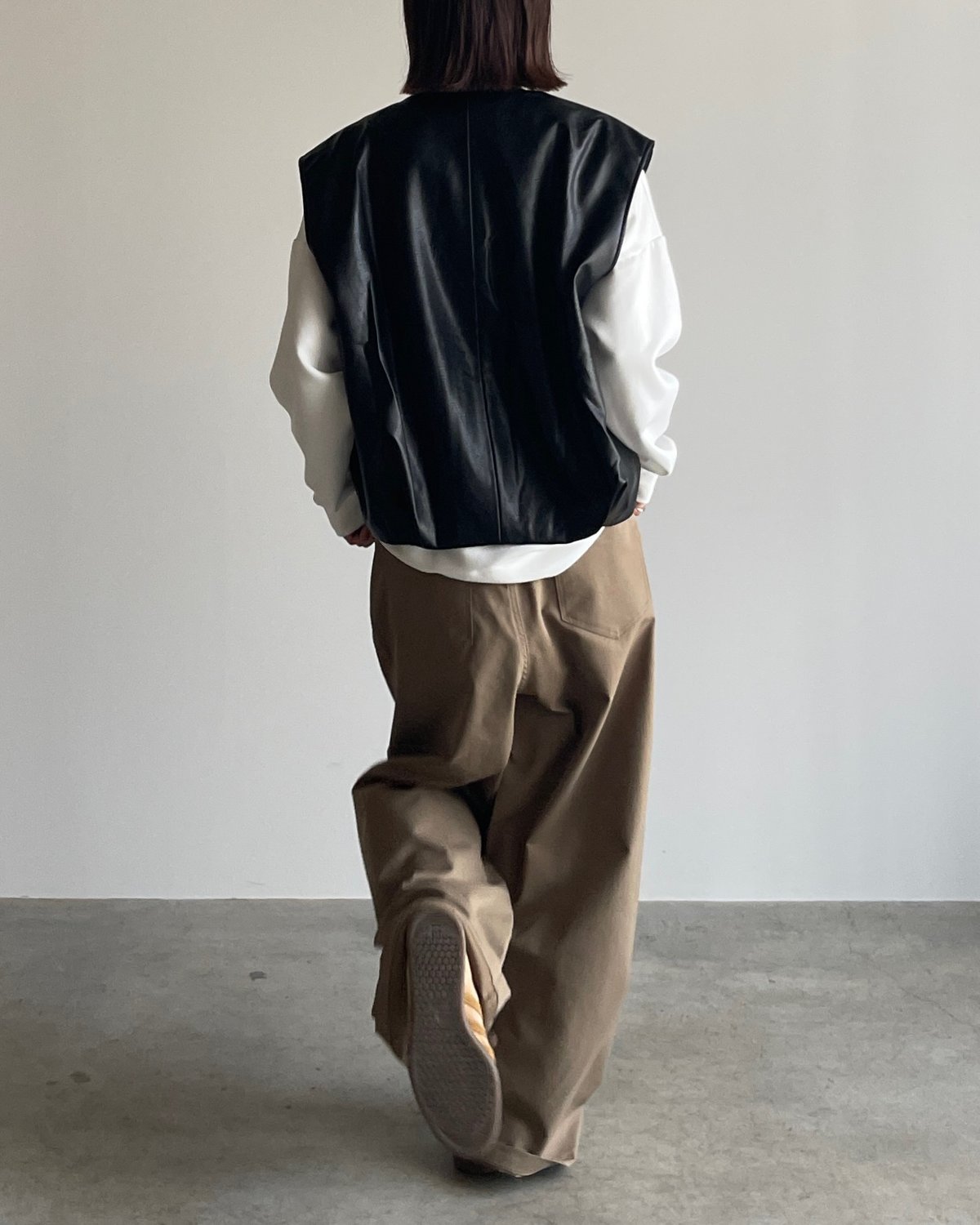 ファシルFASHIRU synthetic leather vest ベスト