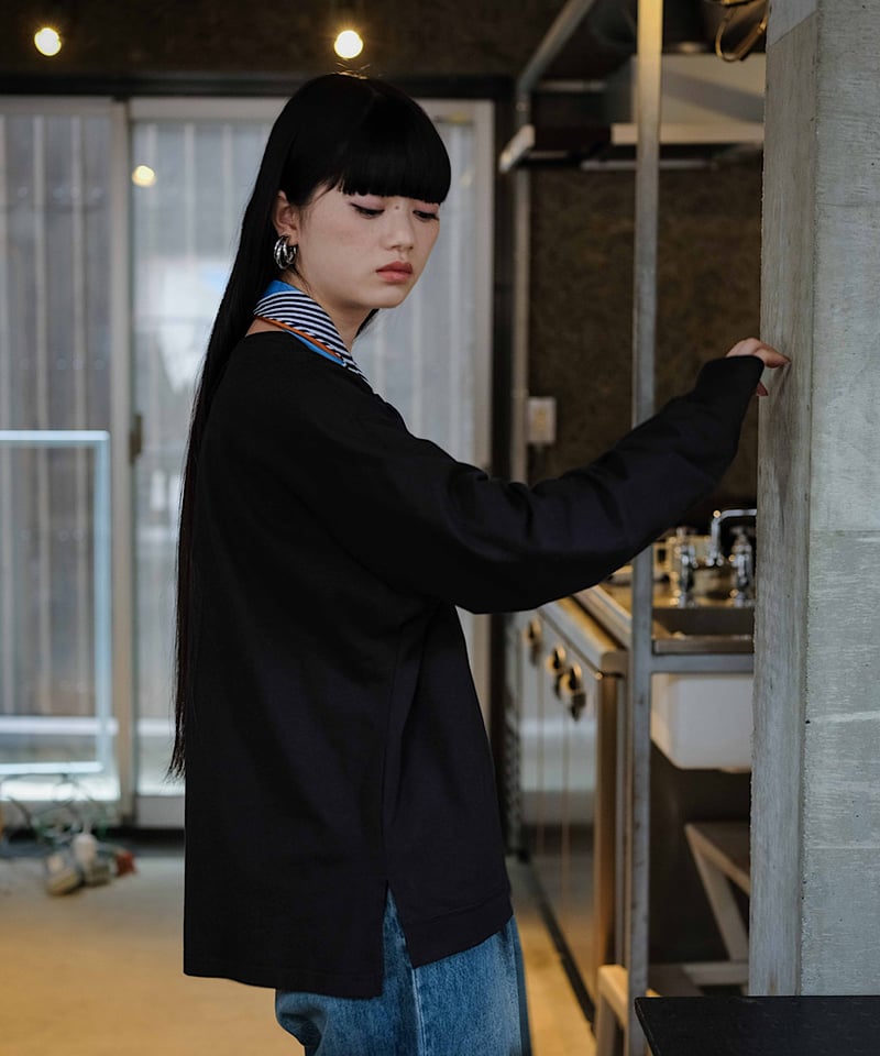 LEINWANDE(ラインヴァンド)　パフスリーブプリーツトップス　黒 23AW leinwande パフスリーブプリーツトップ ブラック 長袖 洗える