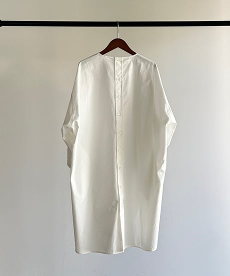 【FINE】back button tunic shirt