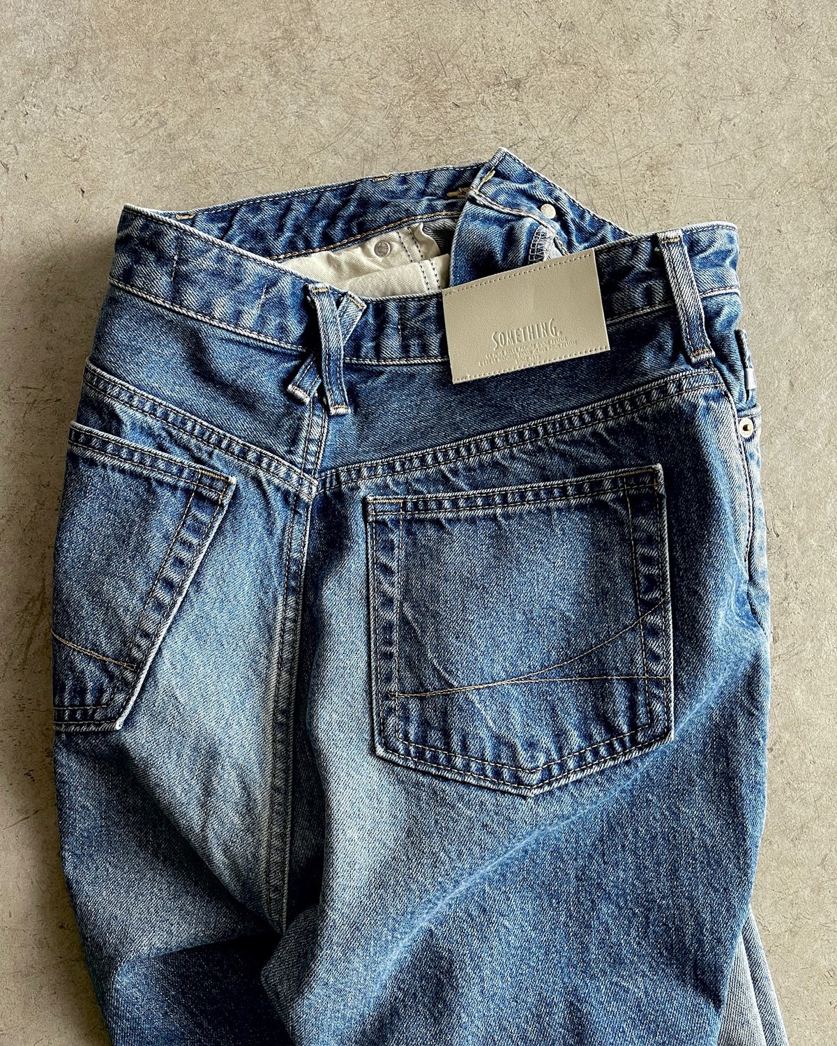 FASHIRU × SOMETHING］baggy fit Jeans(Japan made